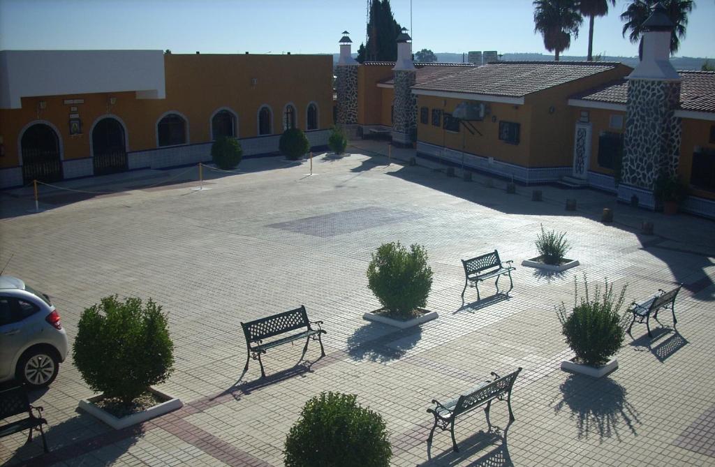 Hostal Don Diego San Juan Del Puerto Exterior photo